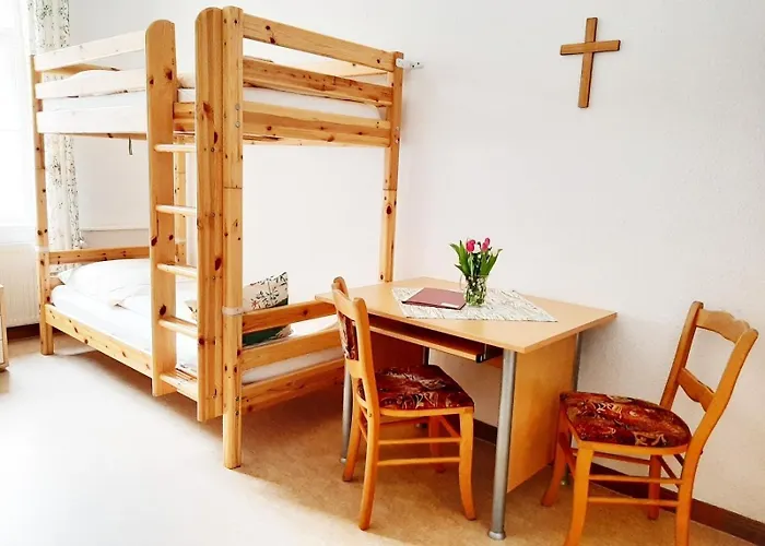 Malche Gaeste Und Tagungshaus 17 * Bad Freienwalde